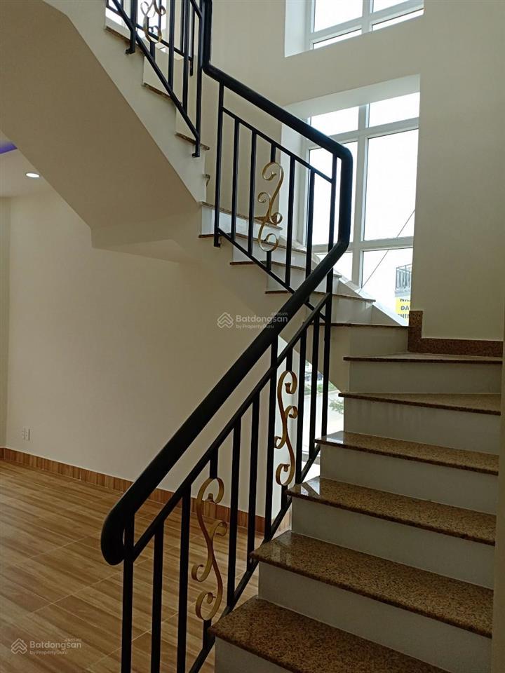 Bán nhà phố tại phúc an city, 1 trệt 2 lầu, đẹp, nhiều tiện ích