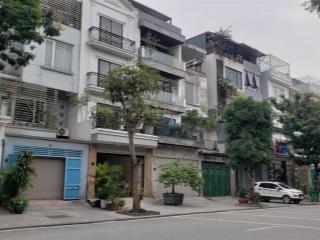 Chính chủ bán liền kề văn phú tt3 90m 5 tầng vị trí trục kinh doanh đẹp, đường rộng 24m vỉa hè