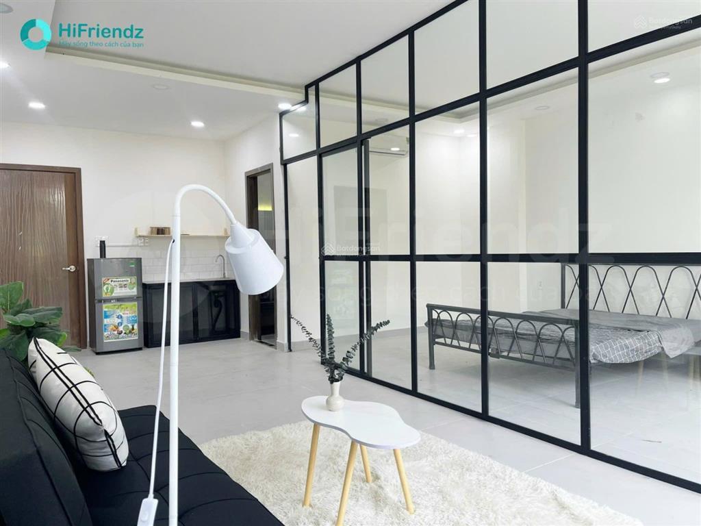 Căn hộ 1pn ban công full nội thất ngay khu cnc, liên phường, sky 9, đỗ xuân hợp