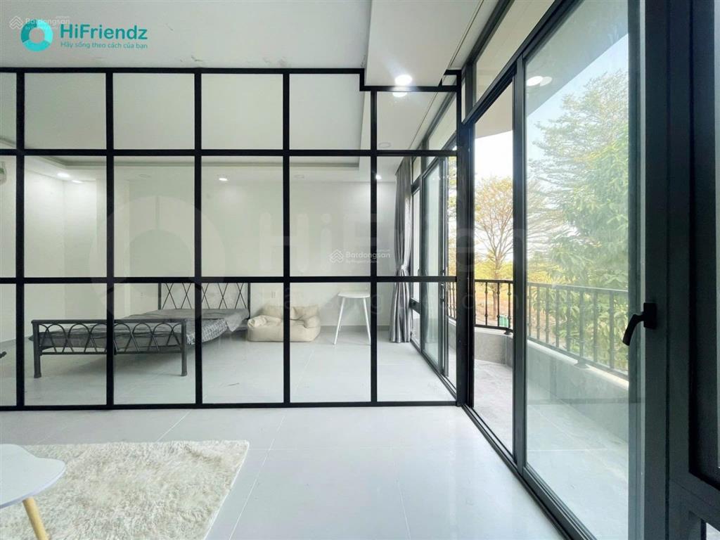 Căn hộ 1pn ban công full nội thất ngay khu cnc, liên phường, sky 9, đỗ xuân hợp