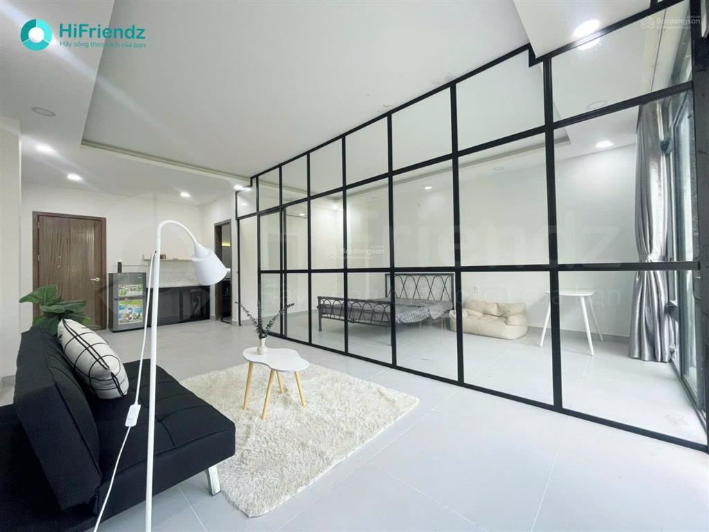 Căn hộ 1pn ban công full nội thất ngay khu cnc, liên phường, sky 9, đỗ xuân hợp