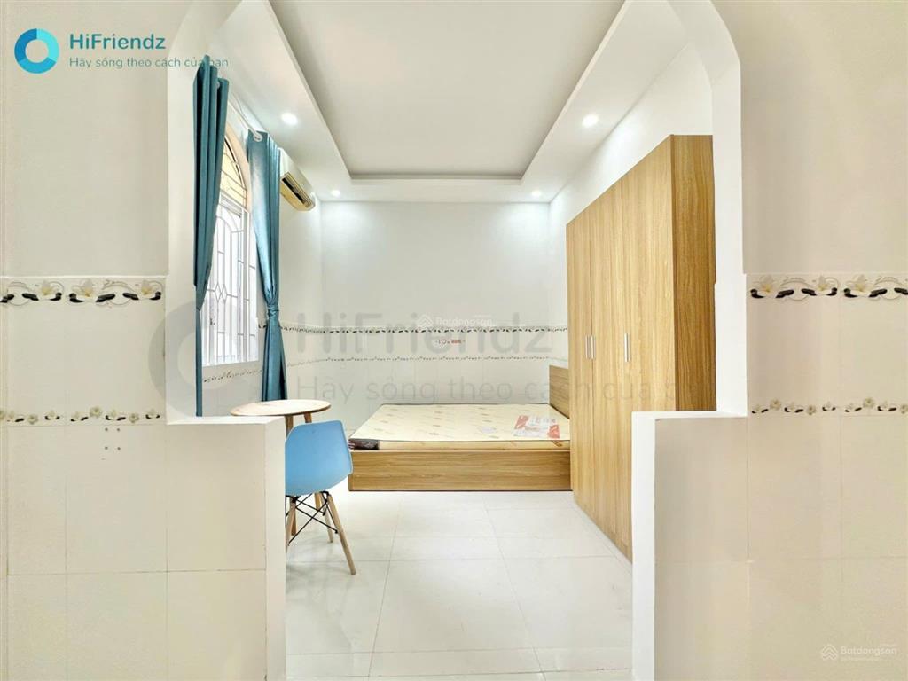 Cho thuê căn hộ ban công full nội thất ở ngã tư thủ đức, lê văn việt, vincom q9 thủ đức, trường thọ