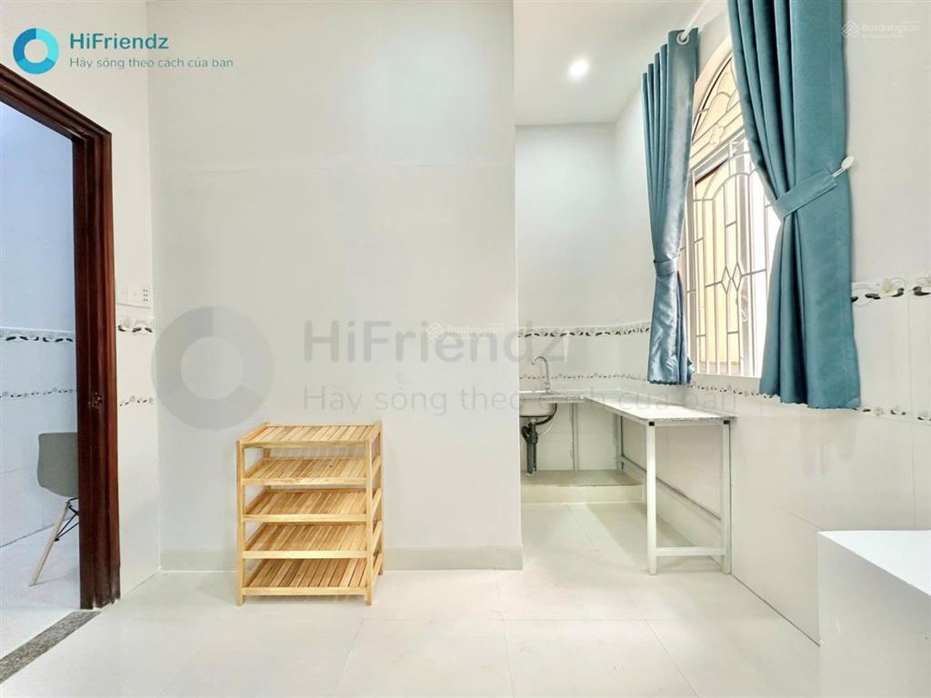 Cho thuê căn hộ ban công full nội thất ở ngã tư thủ đức, lê văn việt, vincom q9 thủ đức, trường thọ