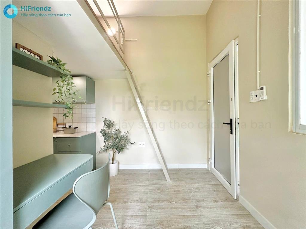 Duplex cửa sổ thoáng full nội thất ngay khu cnc, võ chí công, liên phường, ufm, fpt, hutech