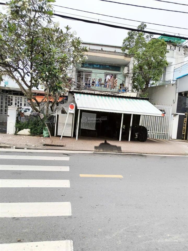 Bán nhà mặt tiền phú định, phường q16,quận 8 6,8x15m sổ riêng tầm 60tr/m2 kinh doanh tốt