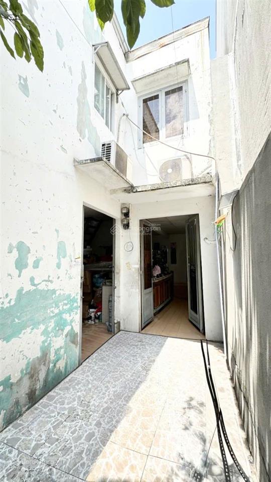 Bán nhà mặt tiền phú định, phường q16,quận 8 6,8x15m sổ riêng tầm 60tr/m2 kinh doanh tốt