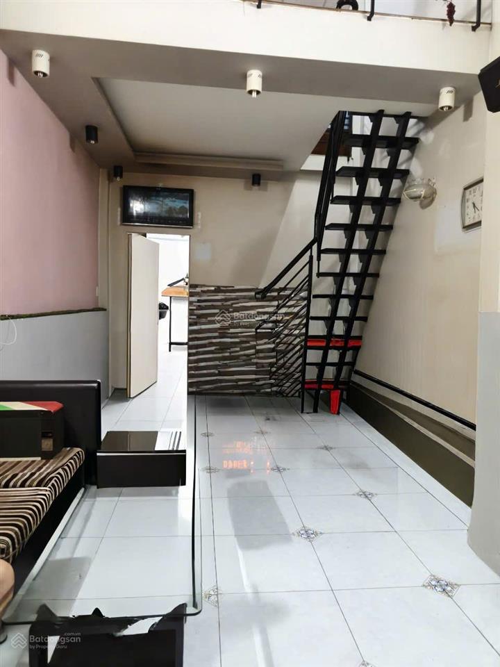 Bán nhà hẻm xe hơi phạm thế hiển, p5,q8 3,8 nở hậu 9m dài 18m chủ 5.2 tỷ thương lượng mạnh