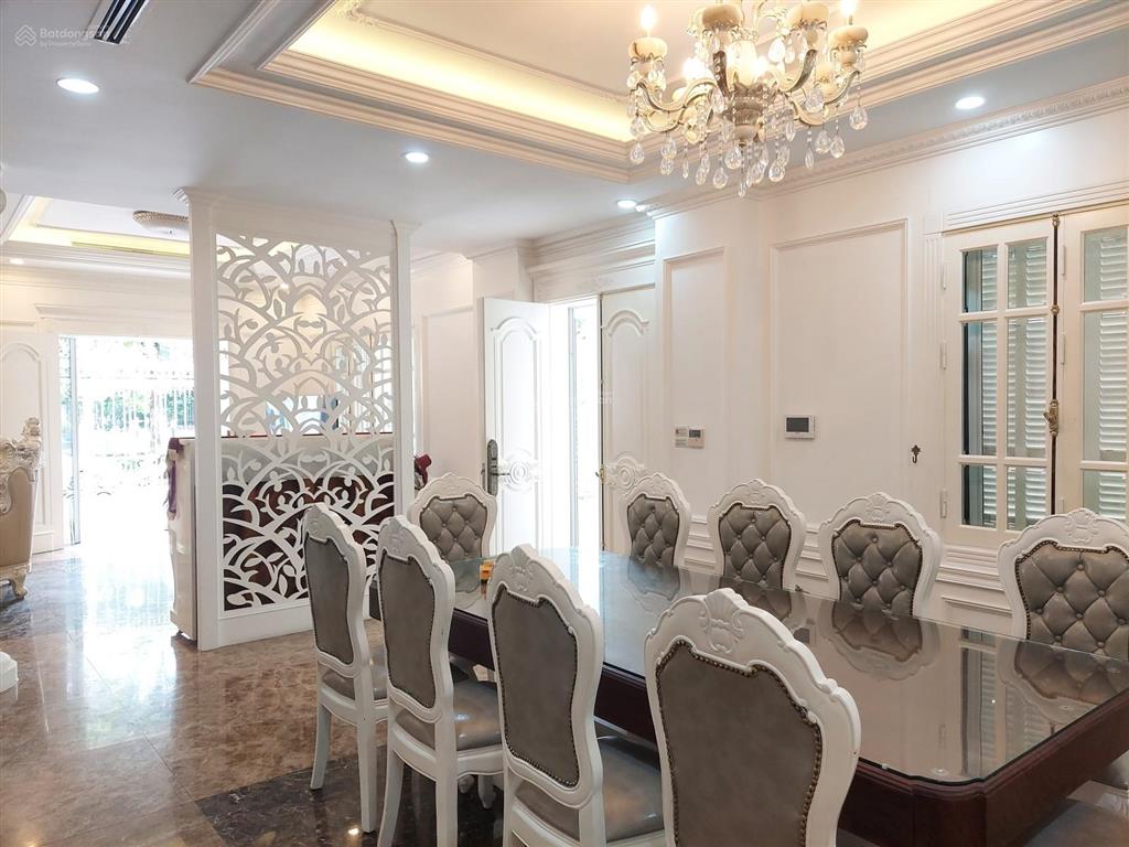 Bán gấp bt đơn lập kđt sài đồng, long biên. sân vườn, bể koi. dt275m2, giá đầu tư  giá đầu tư.