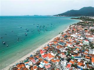 Bán đất tại phường ninh thủy, dốc lết gần biển, thích hợp đầu tư, giá chỉ 14 triệu/m2, 136m2