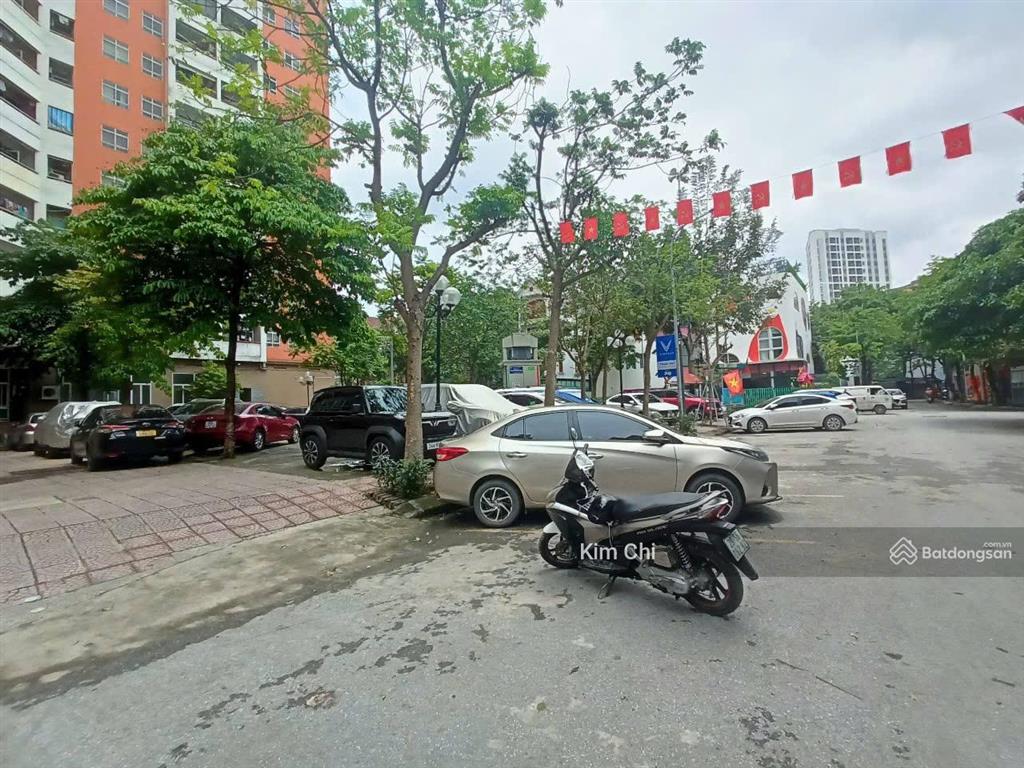 Bán nhà liền kề nam thắng, lô góc 67 phùng khoang, chân chung cư kinh doanh giá rẻ