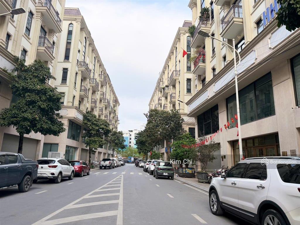 Chủ ngộp bán gấp liền kề himlam vạn phúc hà đông , giá siêu đầu tư