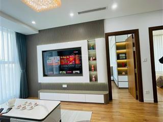 Bán gấp 3 ngủ căn góc the legend, hướng đông bắcđông nam, dt 90m2 tầng cao, full nội thất sẵn sổ