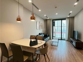 Giá tốt nhất căn 2 ngủ đang bán tại the legend, diện tích 73m2 full nội thất, giá 8 tỷ bao thuế phí