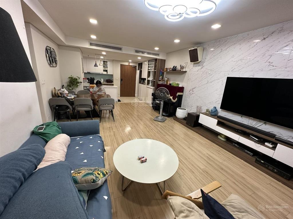 Quỹ căn hộ cần bán tại cc rivera park, 2pn  3pn  4pn, dt từ 71m2  105m2  164m2, sẵn sổ