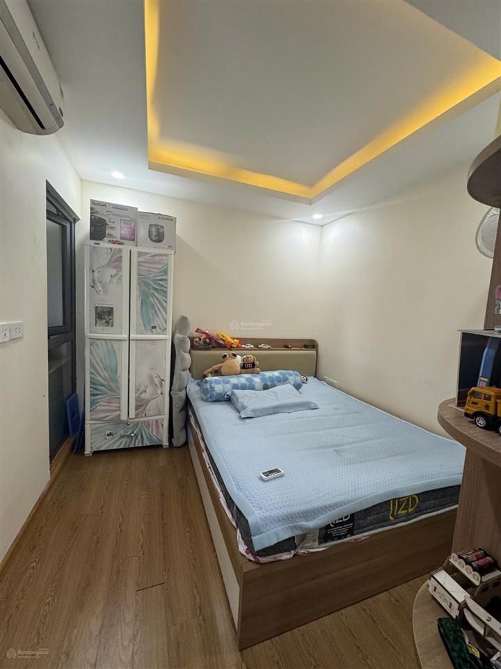 Chính chủ bán căn hộ 2 ngủ tòa a cc rivera park, bc tây bắc  dt 71m2  full nội thất  sẵn sổ