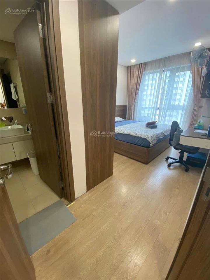 [giá tốt] bán căn 2 ngủ, dt 71m2 full đồ, hướng đông nam tầng đẹp, nội thất liền tường sẵn sổ