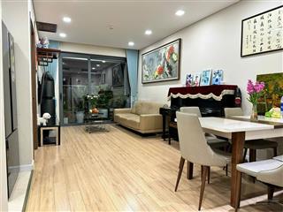 [giá tốt] bán căn 2 ngủ, dt 71m2 full đồ, hướng đông nam tầng đẹp, nội thất liền tường sẵn sổ