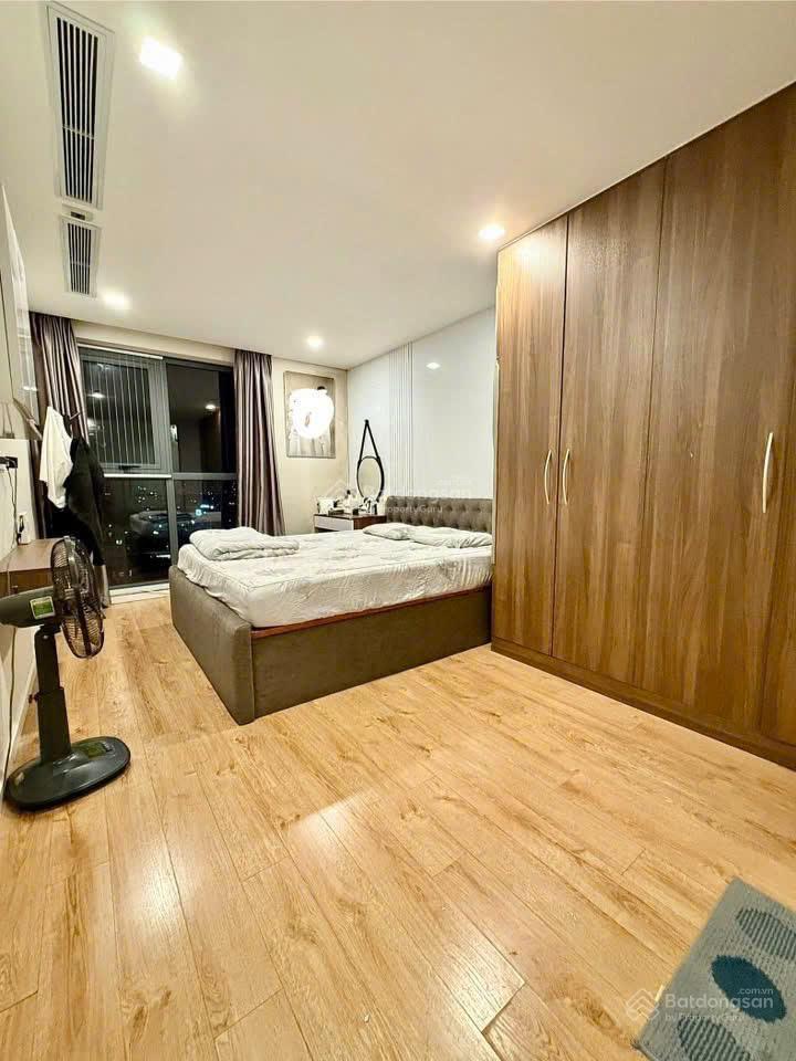 Tổng hợp quỹ căn 2 ngủ và 3 ngủ rivera park cần bán, dt từ 71m2  81m2  94m2, sẵn sổ giá từ 7 tỷ