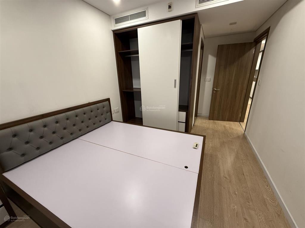 Giá giảm cực sốc 1 tỷ cho khách mua ch 2 ngủ 2vsrivera park, full đồ dt 71m2 hướng tb,giá 7.2 tỷ