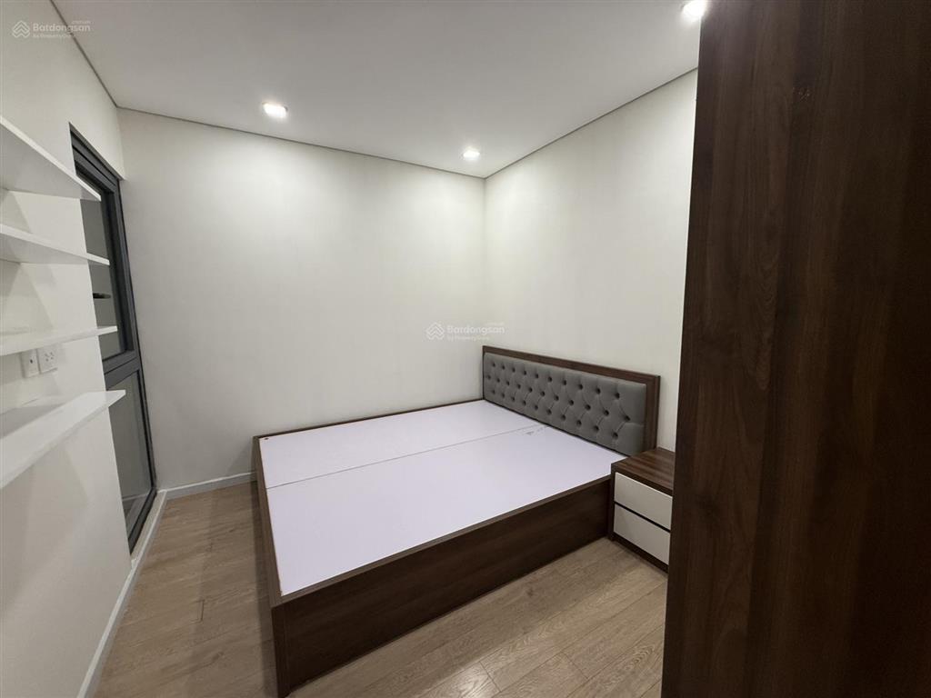 Giá giảm cực sốc 1 tỷ cho khách mua ch 2 ngủ 2vsrivera park, full đồ dt 71m2 hướng tb,giá 7.2 tỷ