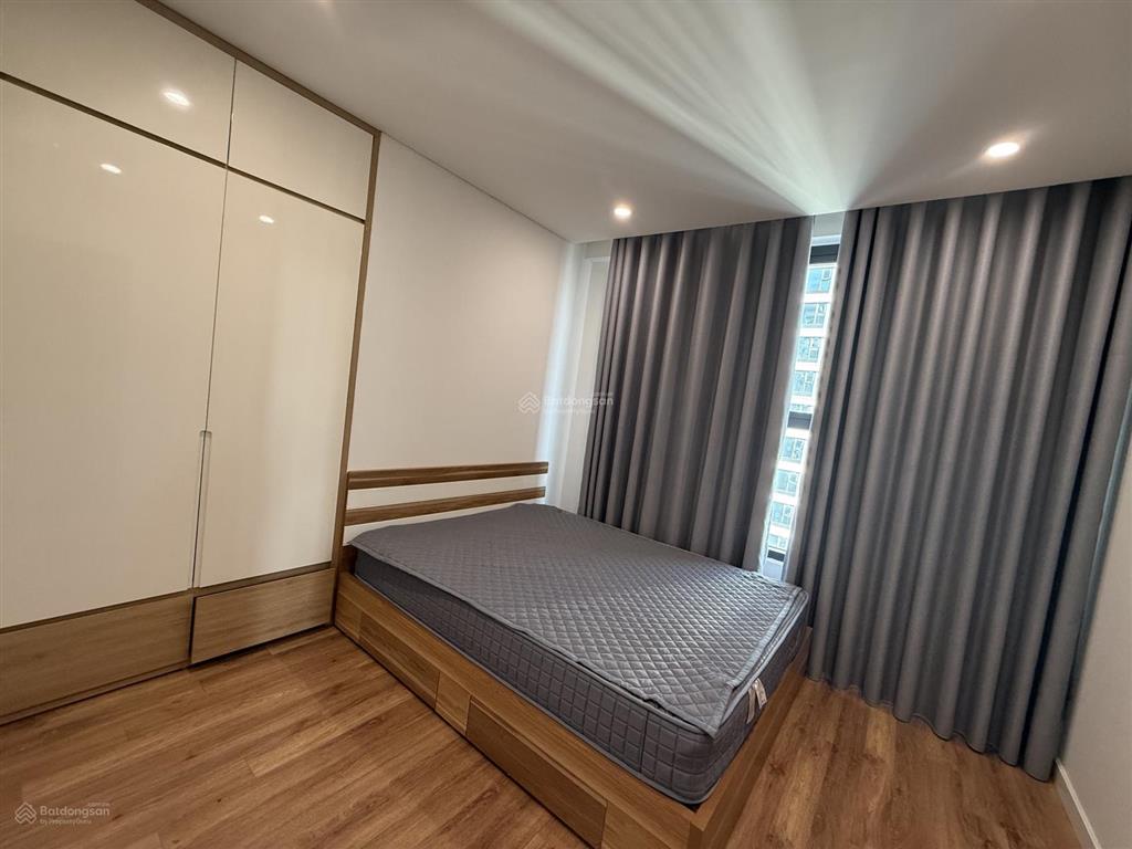 Bán căn hộ 3 ngủ 2vs diện tích 85.6m2  nội thất full đồ  tầng cao view thoáng  sổ lâu dài