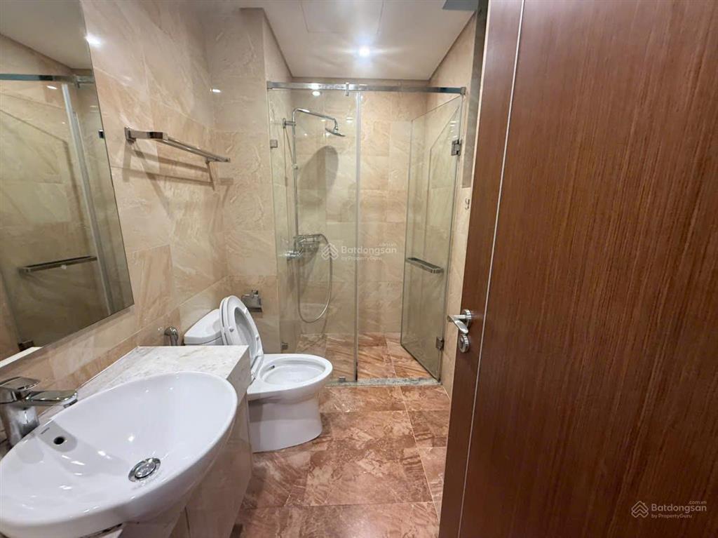 Bán 3 ngủ the legend  hướng tây nam (đông bắc)  diện tích 85,5m2  full đồ giá 8,6 tỷ