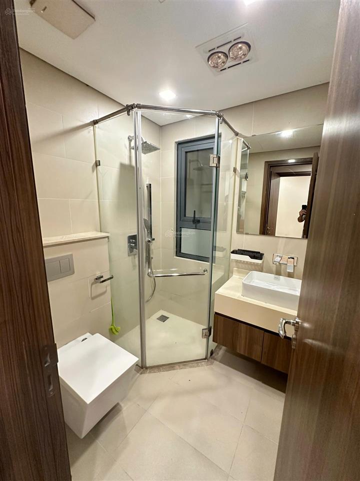 Bán rivera park 72m2 full nội thất, thiết kế đẹp, vào ở ngay, giá 6,8 tỷ căn hộ đáng xem!