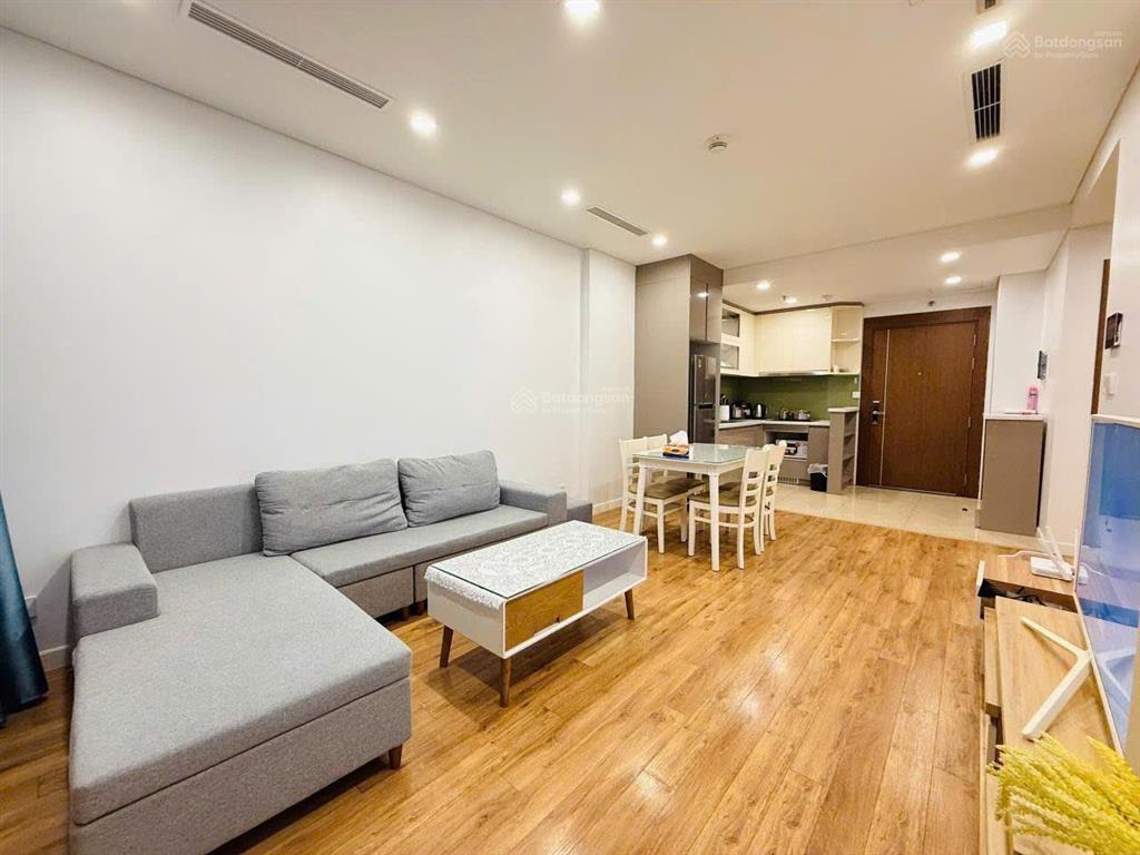 Cho thuê the legend 109 nguyễn tuân, 2pn 2wc, nhà mới đẹp, full đồ, vào ở ngay, giá 15 triệu/tháng