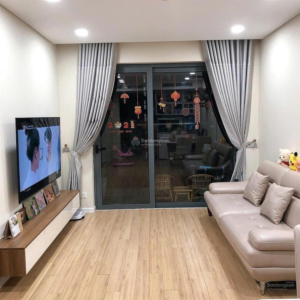 Bán căn góc rivera park 2pn 2vs, full nội thất đẹp, không gian thoáng, giá 7,3 tỷ có thương lượng