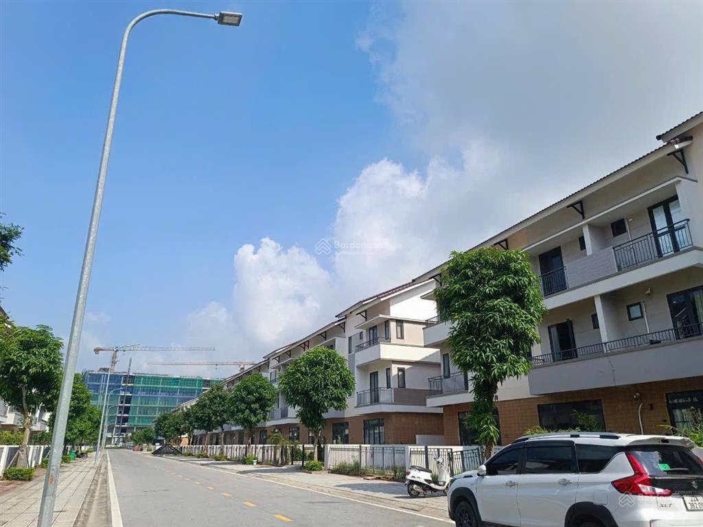 Shophouse centa riverside vsip bắc ninh 100m mặt tiền 6m