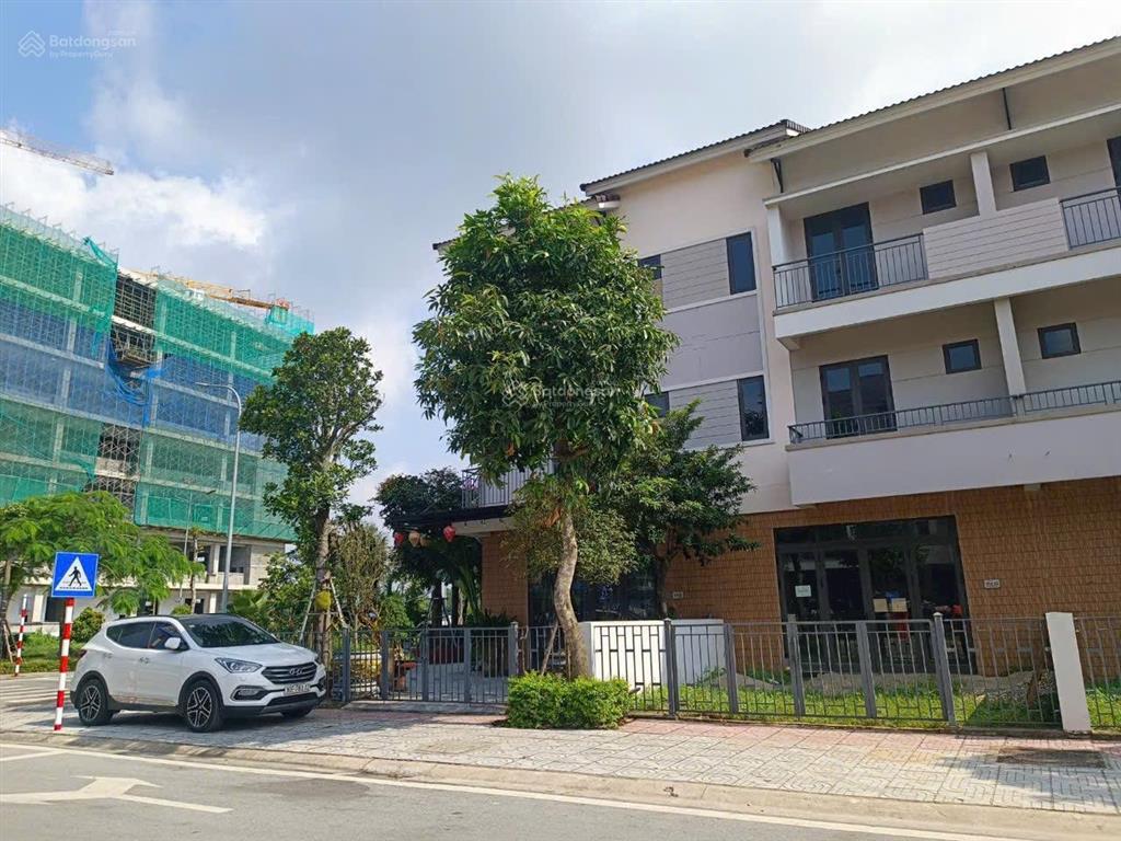Shophouse centa riverside vsip bắc ninh 100m mặt tiền 6m