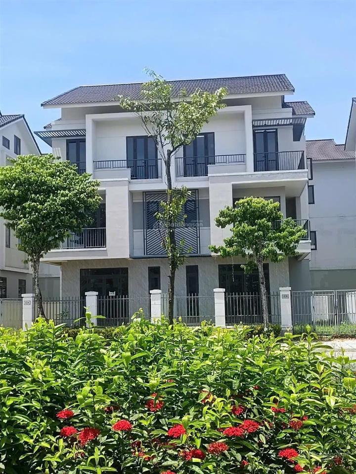 Biệt thự song lập view sông centa riverside 225m giá tốt thị trường