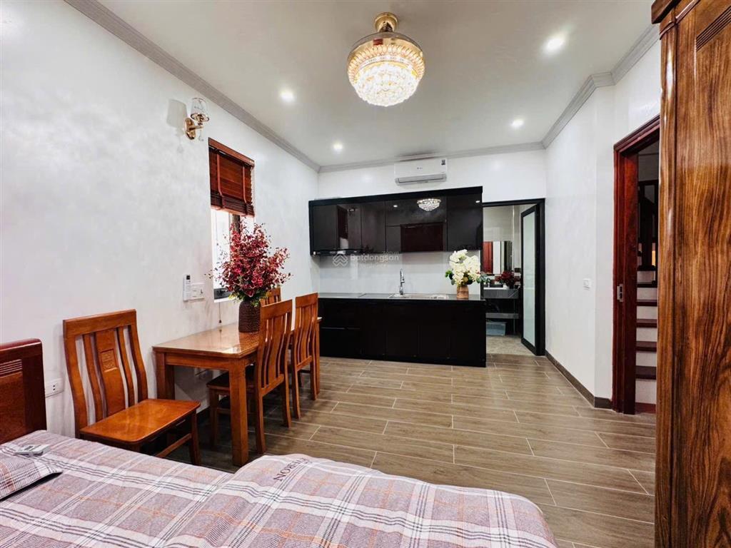 Cho thuê shophouse 100120m tại centa vsip từ sơn giá 1620 triệu/tháng
