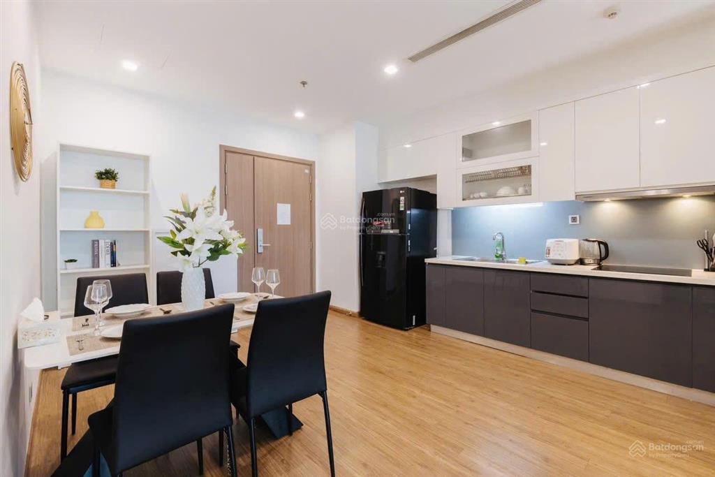 Giảm sâu chỉ còn nhỉnh 8 tỷ căn 2pn tại vinhomes d'capitale view đẹp tiện ích ngập tràn