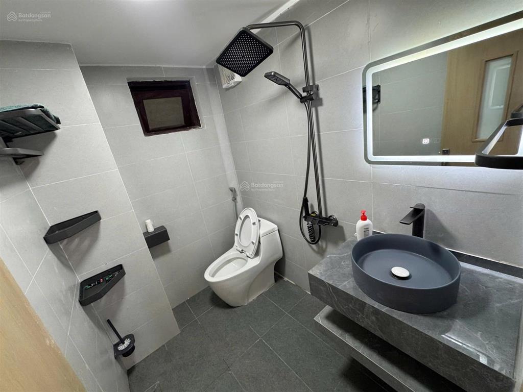 Chủ nhà giảm giá bán nhanh căn hộ 2 ngủ trần quý kiên chỉ 4,2 tỷ