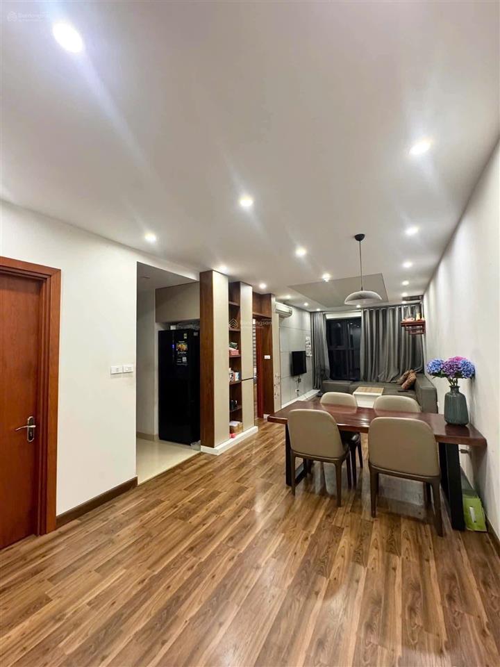 Chủ nhà cần bán gấp căn hộ goldmark city 2pn 2wc | chỉ 5 tỷ