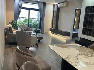 Chủ nhà giảm giá căn 2pn royal city 112m full nội thất hiện đại