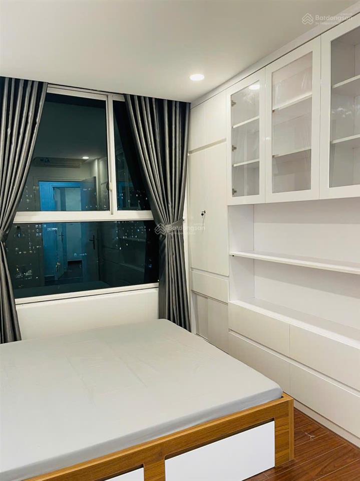 Bán căn hộ moonlight park view, bình tân, dt 68m2, 2pn giá 3,5 tỷ.  0909 228 *** minh sang