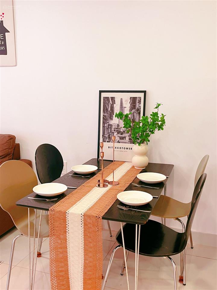 Bán căn hộ res green , q tân phú , dt 58m2 , 2pn giá 3,8ty .   0909 228 *** minh sang