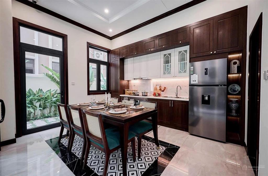 Siêu phẩm, lô góc xây mới phố bạch đằng, thang máy 15m ra ô tô, ngõ thông nội thất xịn xò 40m2 x 5t