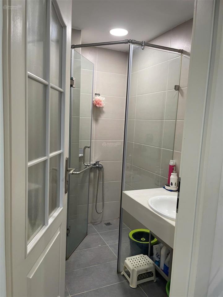 Chính chủ cần bán căn chung cư 85m  2 phòng ngủ  2wc  ngay gần đại học bách khoa, kinh tế,...