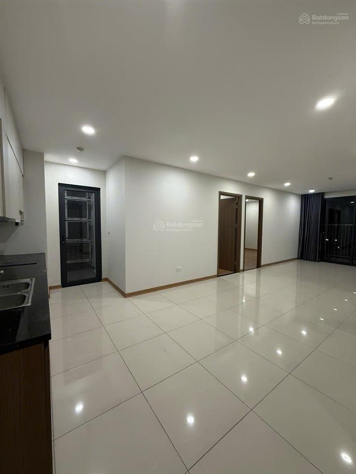 Cần bán căn chung cư 103m  thiết kế 3pn 2wc  chỉ 6.9 tỷ  rose town 79 ngọc hồi