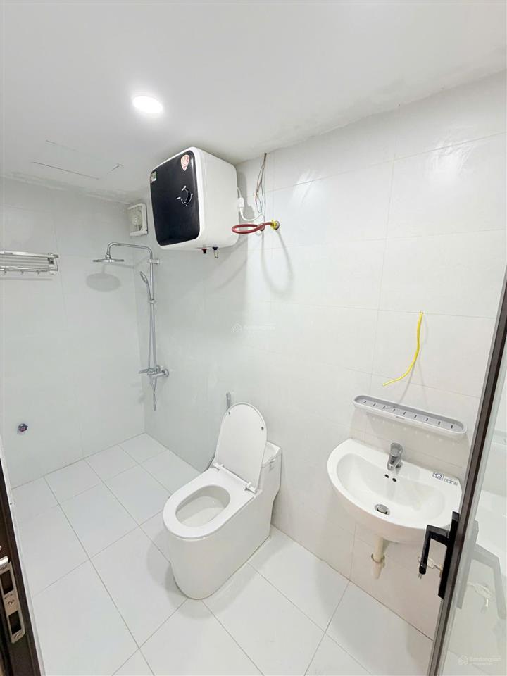 Tôi chính chủ cần bán gấp căn chung cư có diện tích sổ 76m2  2 phòng ngủ  2wc