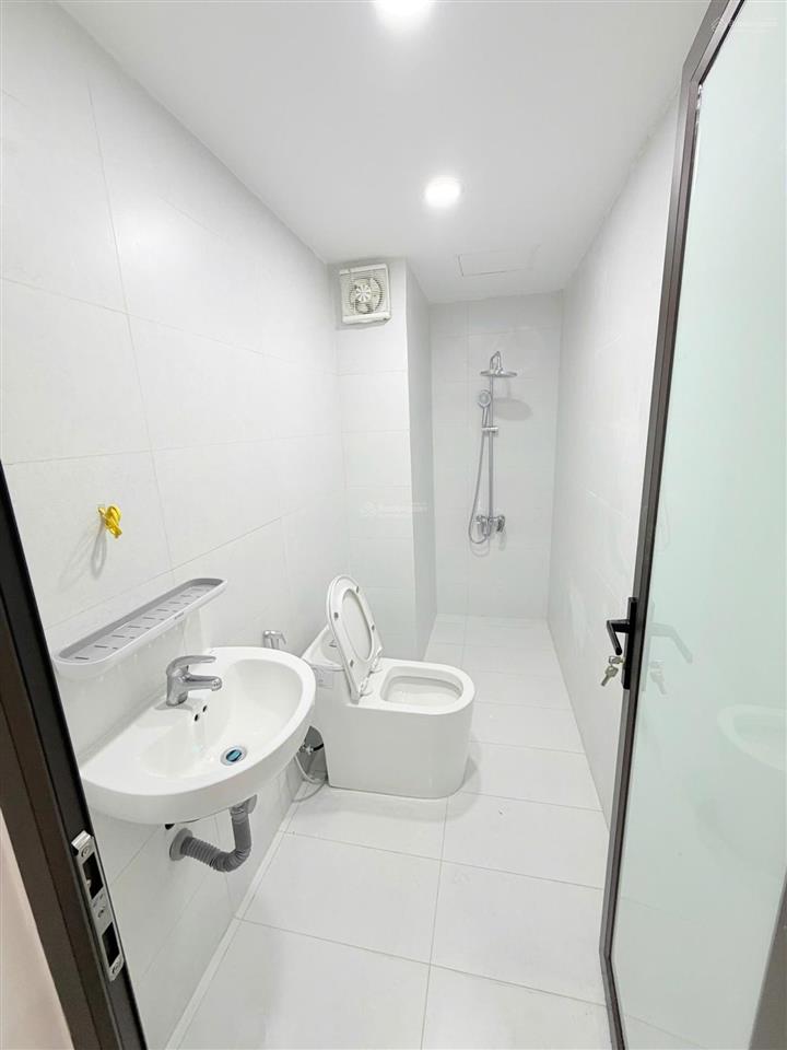 Tôi chính chủ cần bán gấp căn chung cư có diện tích sổ 76m2  2 phòng ngủ  2wc