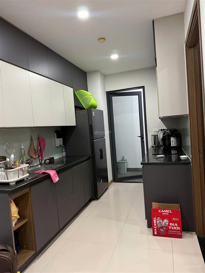 Cần bán gấp trong tháng căn chung cư 79m  tầng 12  2 phòng ngủ 2wc  đầy đủ nội thất  đã có sổ