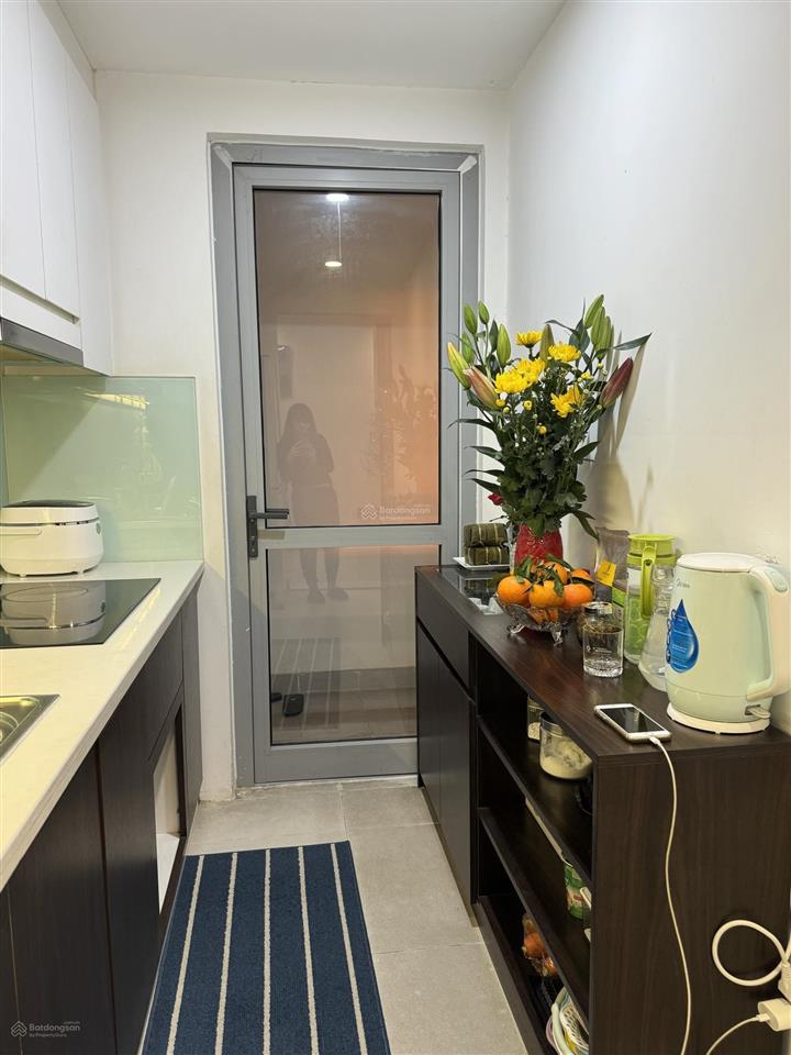 Cần bán gấp căn hộ 85m  2 pn 2 wc  mặt đường giải phóng  chỉ 6.2 tỷ  gần đại học bách khoa