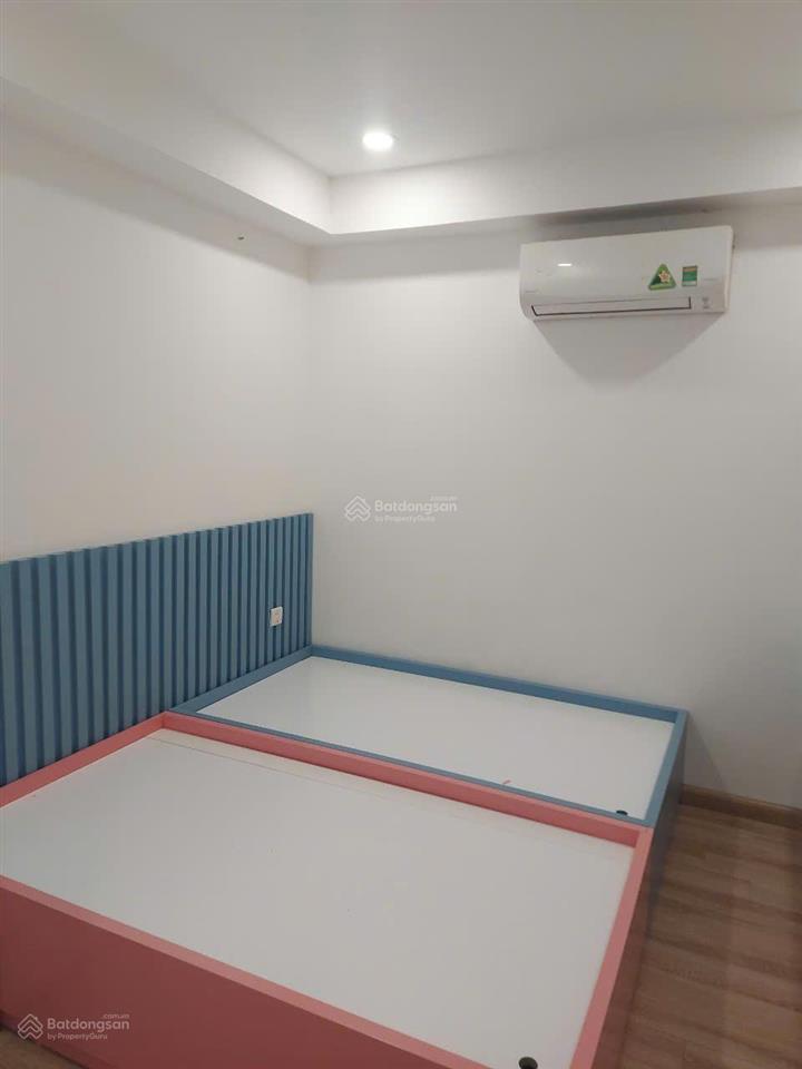 Cần bán gấp căn hộ 85m  2 pn 2 wc  mặt đường giải phóng  chỉ 6.2 tỷ  gần đại học bách khoa