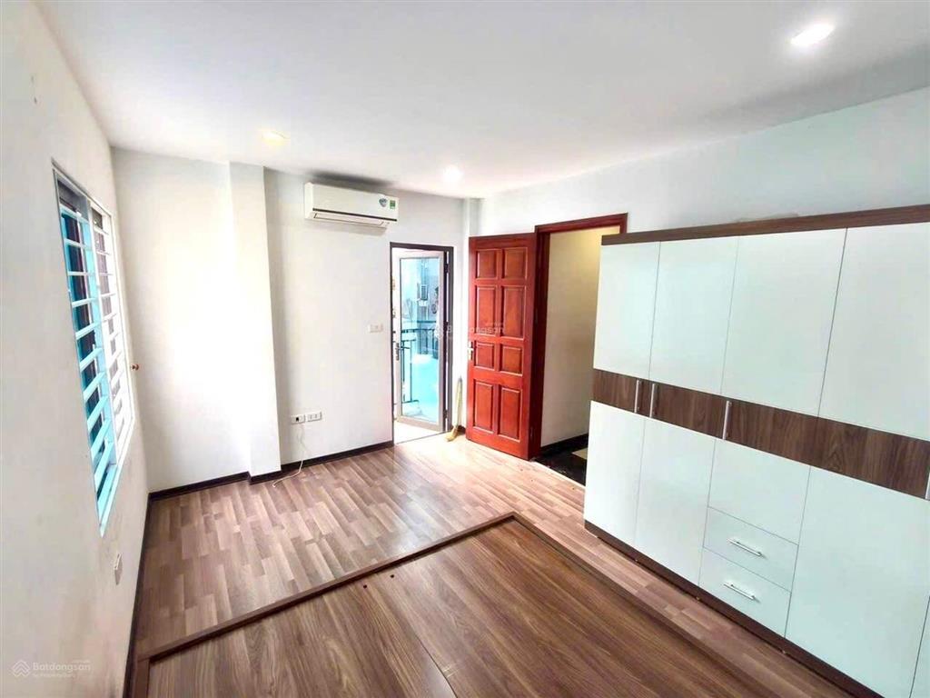 Chủ thiện chí bán gấp nhà đẹp dân xây thụy phương 43m2x5t, sẵn nội thất ở luôn, gần ô tô,nhỉnh 7 tỷ