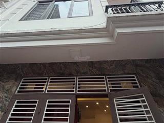 Nhà đông ngạc  5t mới kính koong  sẵn nội thất  ở ngay  nhỉnh 6 tỷ