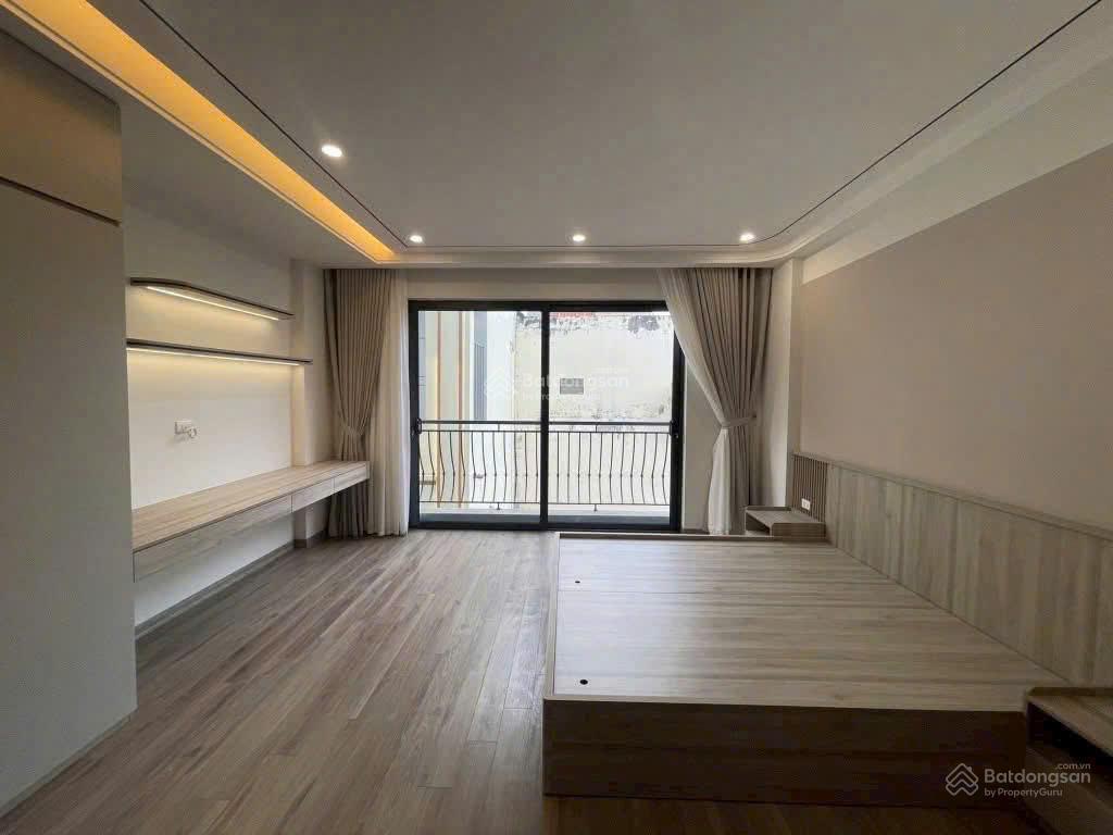 Ngay gần cống chèm, thụy phương, nhà đẹp ở ngay, 40m², 4pn, ô tô gần nhà, phân khúc hơn 6 tỷ